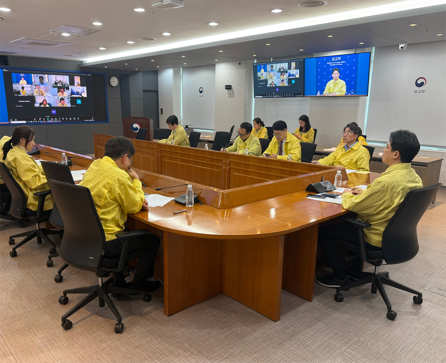 Правительство Республики Корея обсудило меры по обеспечению безопасности судов в Ормузском проливе