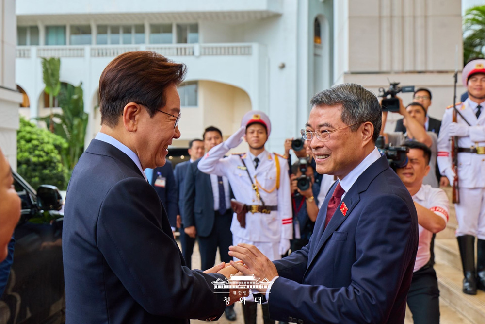 Корея и Вьетнам договорились расширять экономическое сотрудничество в энергетике, инфраструктуре и высоких технологиях